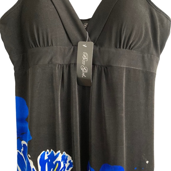 💙XS•NWT•BIZZ GIRL•FLORAL MINI SUNDRESS W PADDED CUPS & ADJ STRAPS💙 - Picture 2 of 9